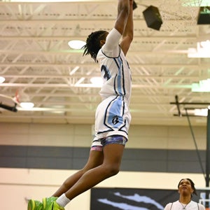 AMARI GAUNTLETT