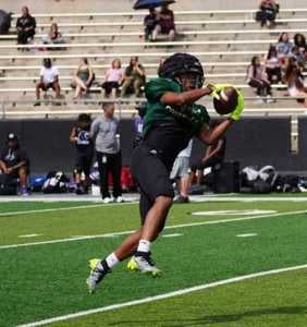 Jayden Malik moultry