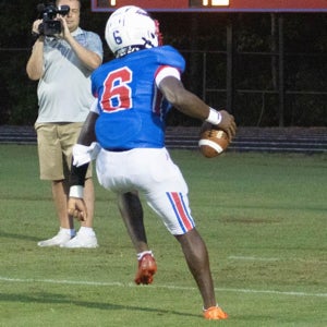 DJ Davis