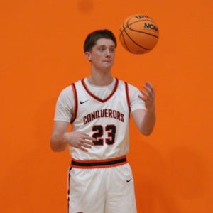 Elliot Foy