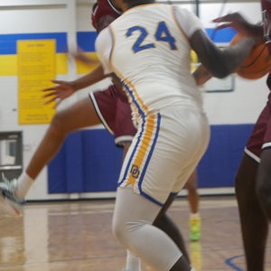 Kelveon  Adams