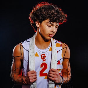 Luca Valdivia