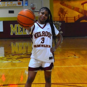 RONIYAH GARY