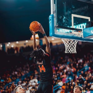 TESHAUN  STEELE