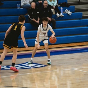 Ethan Bowen