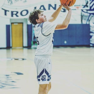 Gage Helton