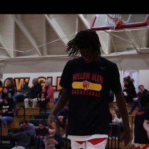 Davian Kennedy