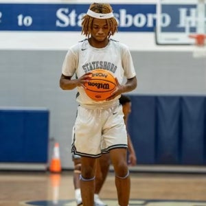 Dartavian (dj) Brown mugshot