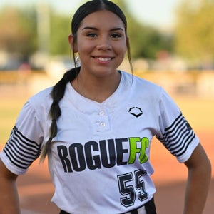 Evannie Flores