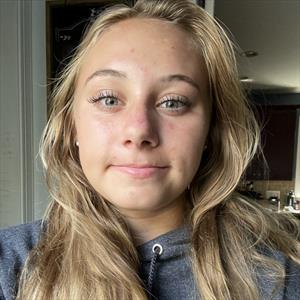 LEXI STATZ