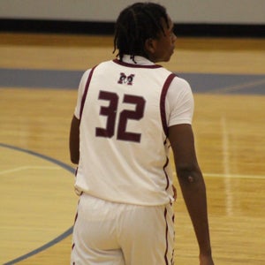 Tayvion Nelson