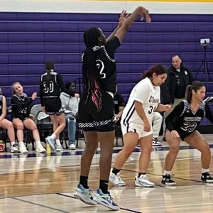 KA'NIYA "KJ" ANDERSON
