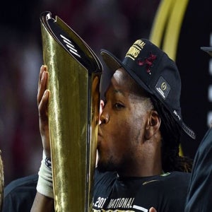 DERRICK HENRY