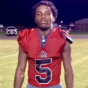 DARRIAN ROBERTS
