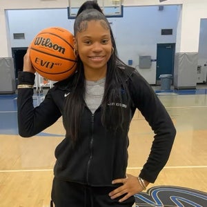 Zanarah Livingston mugshot