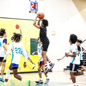 Alonte'  Reynolds mugshot