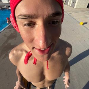 Seth  Cruz