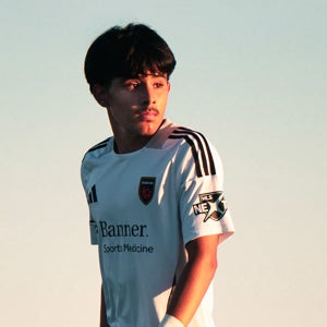 LUIS HERRERA