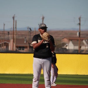 Duane Ayze