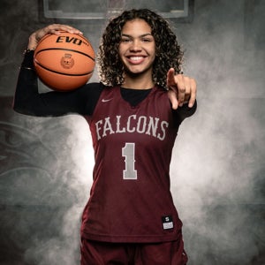 Kenadi Walton mugshot