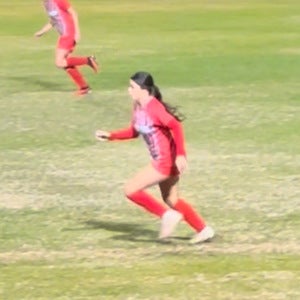 Isabella Holmes