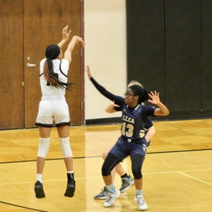Shakarri Bailey