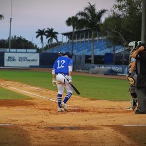 Landon Combs