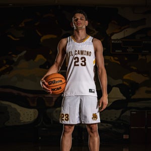 Ian Diaz's El Camino High School Career Home