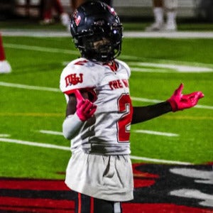 Isaiah Lewis