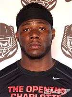 Devon Hunter mugshot