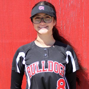 Vivi (Jenevieve) Estrella