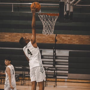 Deon Davis Jr