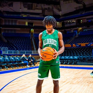 KEENU BROOKS