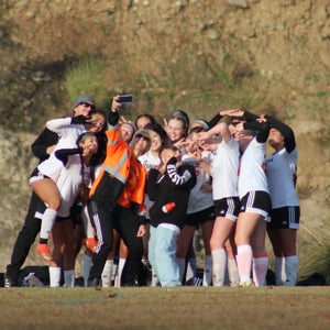 Juliana Lara mugshot