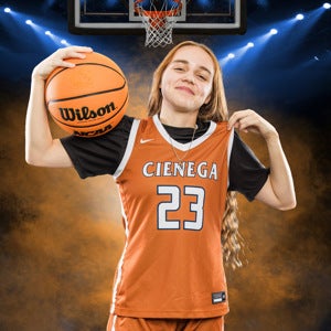 Chloe Mayfield
