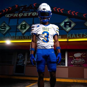 Divine Hayes mugshot