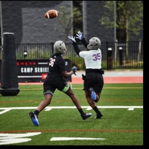 Tahlon Holton