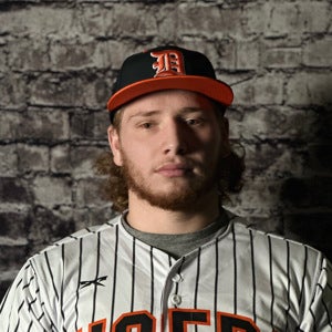 Aaron  Tekansik