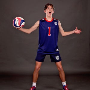 Wyatt Hofmann