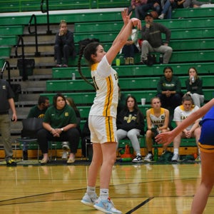 GRACE TOTH