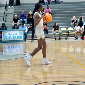 TAYLAH LEAPHART