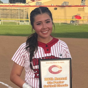 Bella  Hernandez 