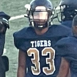 Xavier  Logan