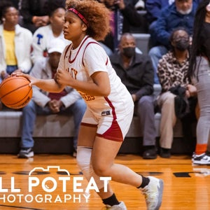 Ar'naisyah Gray mugshot