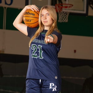 Maya Hartley mugshot