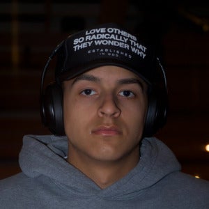 Ethan Yanes