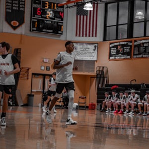 Isaiah Ellis