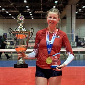 Ella Mossbacher mugshot