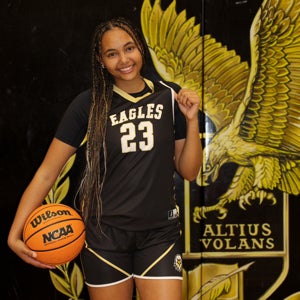 Dannielle Warburton mugshot