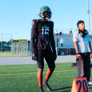 Deville Warner mugshot